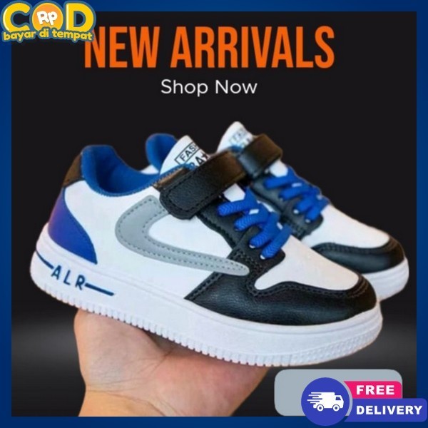 รองเท้าผ้าใบเด็ก Soepatu Sokolah Anaj Boys ล่าสุดรองเท้าเด็กรองเท้าผ้าใบกีฬา Epatu Segu นําเข้ารองเท