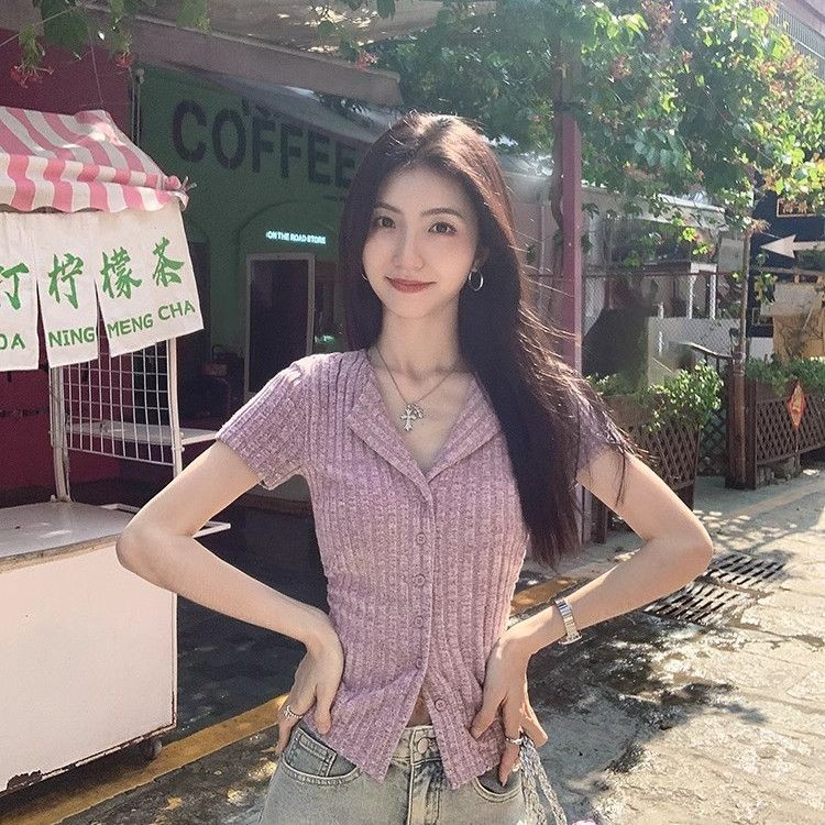 Verve ตู้เสื้อผ้าSweet เสื้อคอวีสําหรับผู้หญิงฤดูร้อนใหม่เสื้อยืดแขนสั้นถักบาง