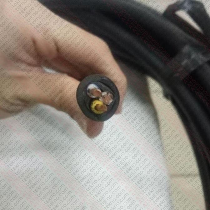 Supreme NYY 3X6mm มิเตอร์สีดํา