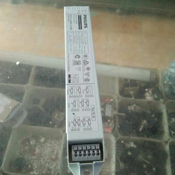 Philips 2x36w 2x18w EB-Ci 236 หม้อแปลงบัลลาสต์อิเล็กทรอนิกส์