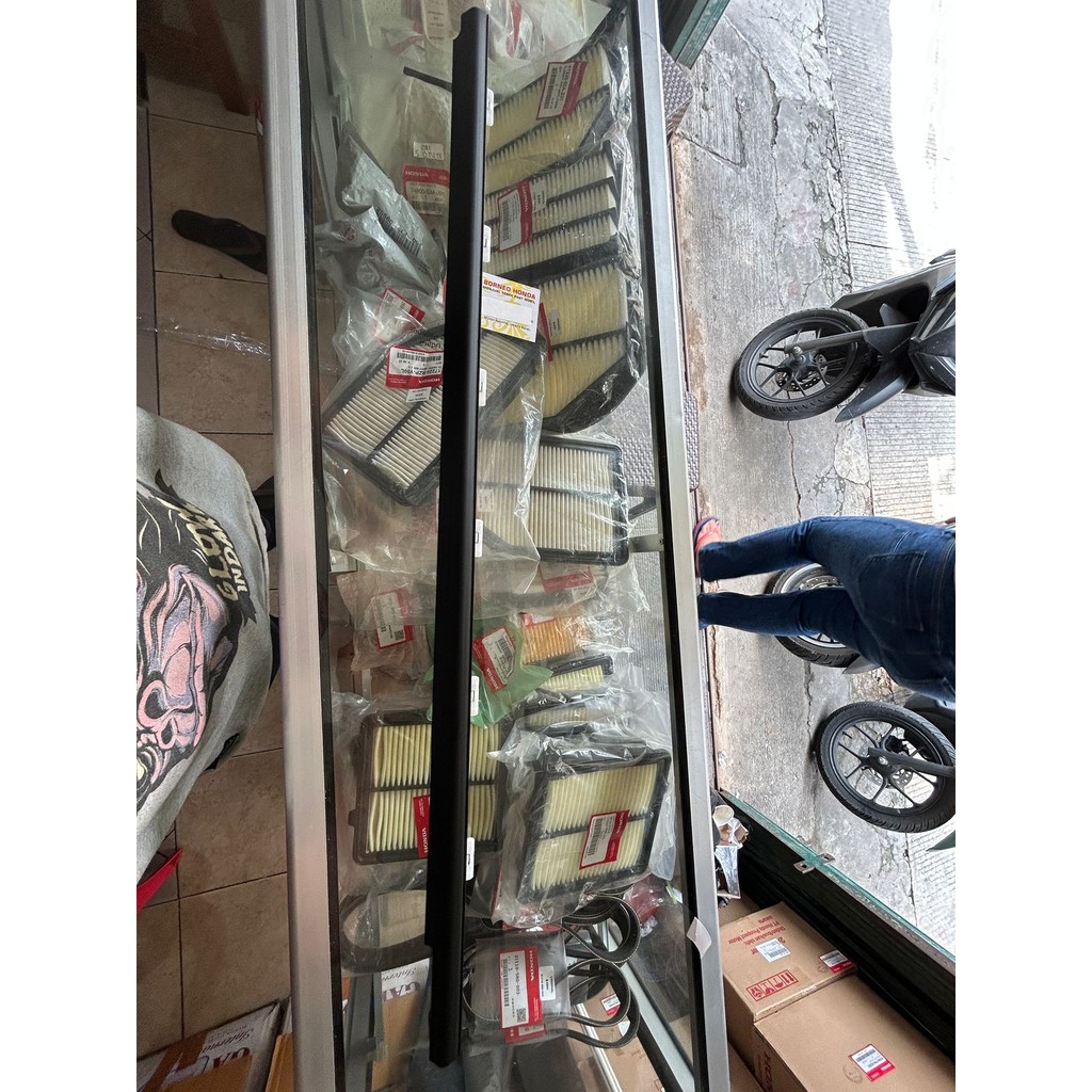 LIST OF OUTER GLASS SEAMS MOLDING RUBBER แถบน้ํา BRIO SATYA MOBILIO BRV GEN 1 DG1 2014 2015 2016 201