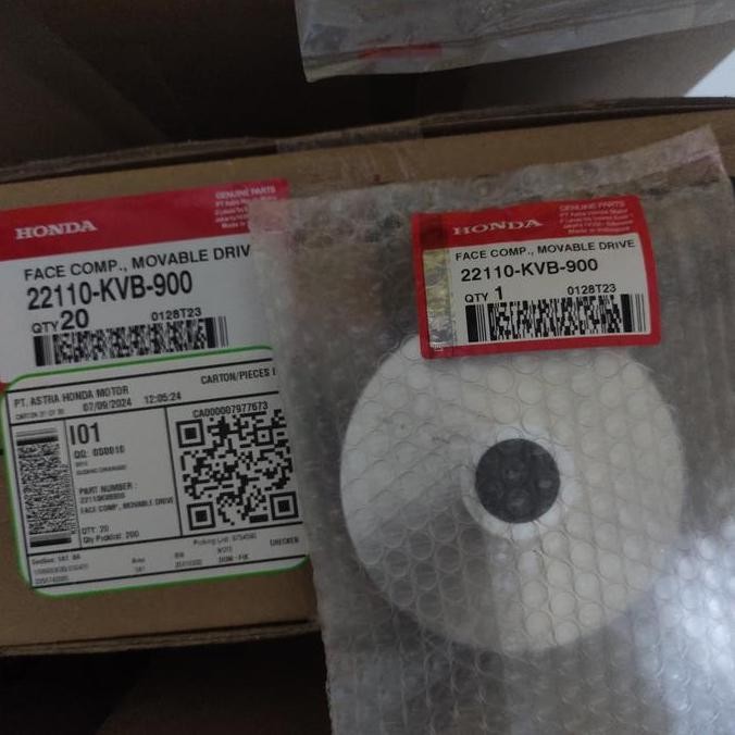 Roller House เฉพาะ Vario 110. ต้นฉบับ. 22110-KVB-900