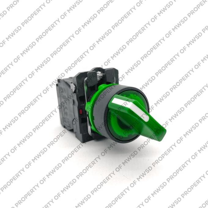 ใหม่ SCHNEIDER SELECTOR ILL STAY POOT 2 PO 220VAC 1NO 1NC พลาสติก XB5AK123M5