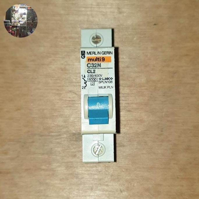 MCB Merlin Gerin C32N CL2 1 Pole 2A 6kA Blue Head Original