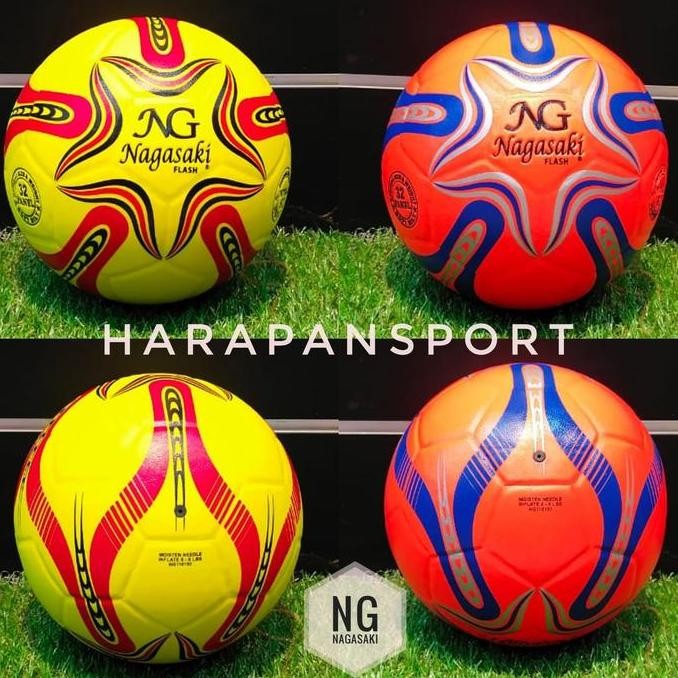 พร้อมลูกฟุตซอล Nagasaki Ng Flash ดั้งเดิม