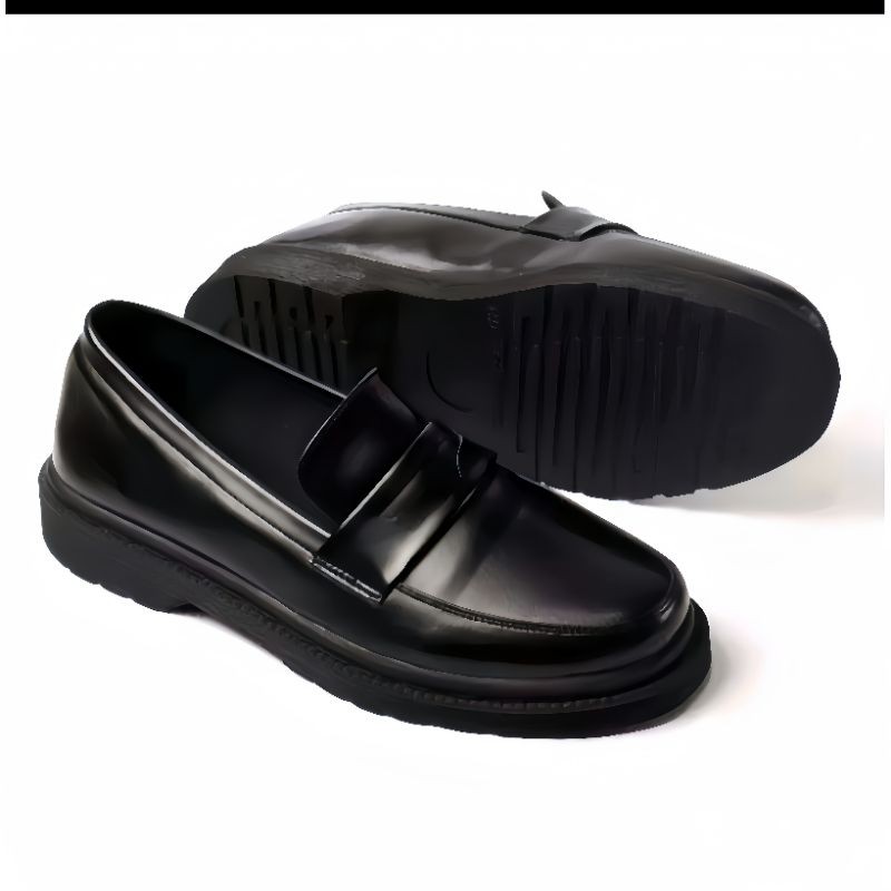 DR.MARTENS รองเท้าโลฟเฟอร์ผู้ชาย Dr. Martens Docmart รองเท้าโลฟเฟอร์รองเท้าผู้ชายแบบสวมรองเท้าผู้หญิ