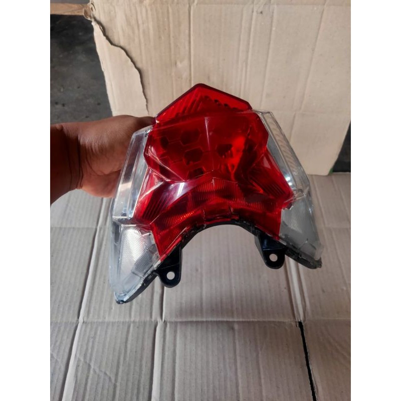 โคมไฟสต๊อปไฟท้าย Honda Vario LED Techno125 150 2015 2016 2017