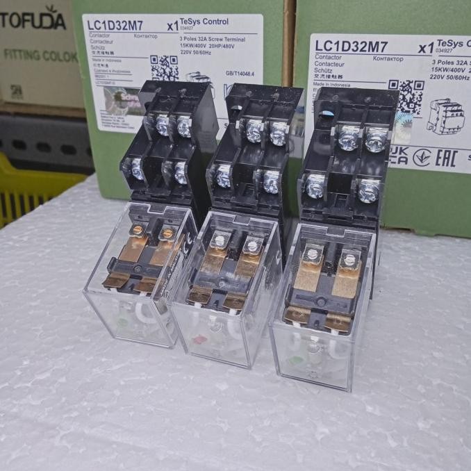 รีเลย์ Omron ly2n/ly2 12vdc 10a พร้อมซ็อกเก็ต