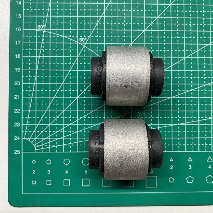 บูชเหล็กเล็ก Vw Golf Mk6, Scirocco, Tiguan No. 6 ต้นฉบับ