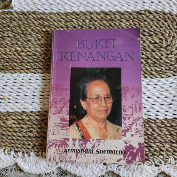 Bukit Memories - Armistiani Soemarno | หนังสือมือสองต้นฉบับ