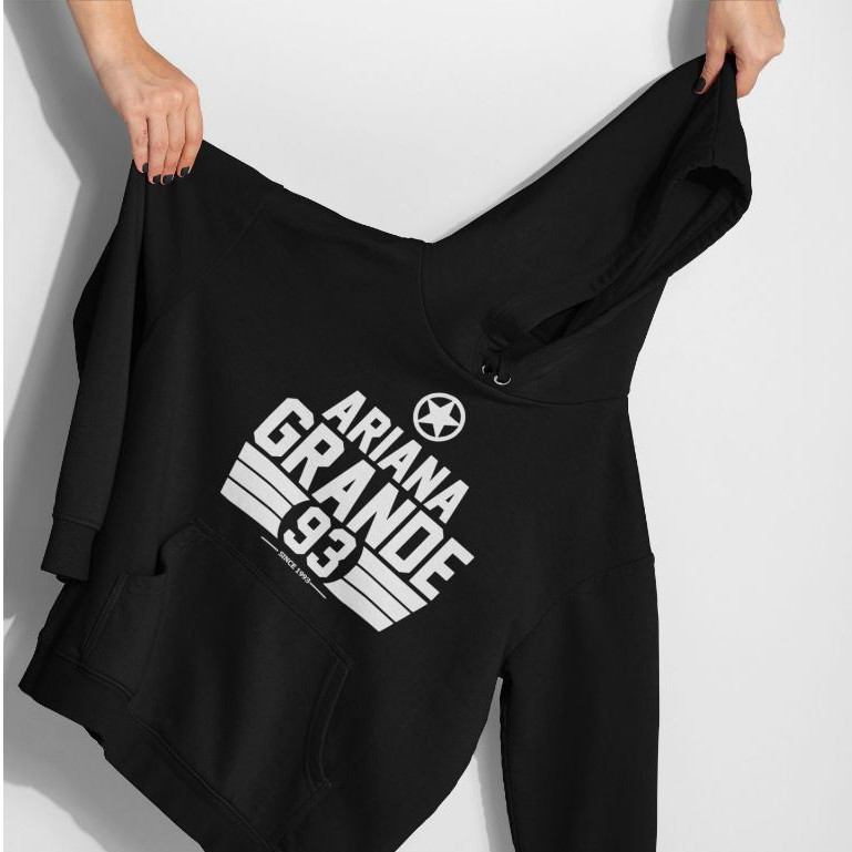 เสื้อกันหนาวมีฮู้ด Jumper - Ariana Grande