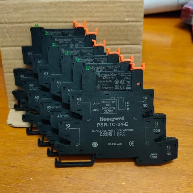 - PSR-1C-24-E + RS1AB4BD 24Vdc Slim Relay Schneider