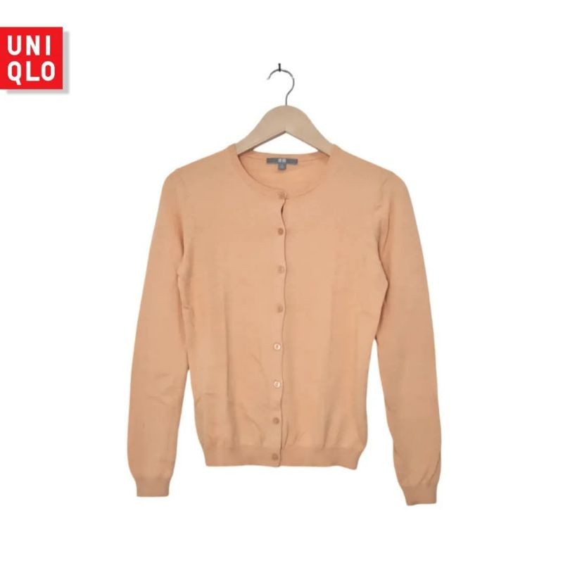 เสื้อคาร์ดิแกน O-Neck Uniqlo Orange Pastel Basic (CODE: B56 - 01)