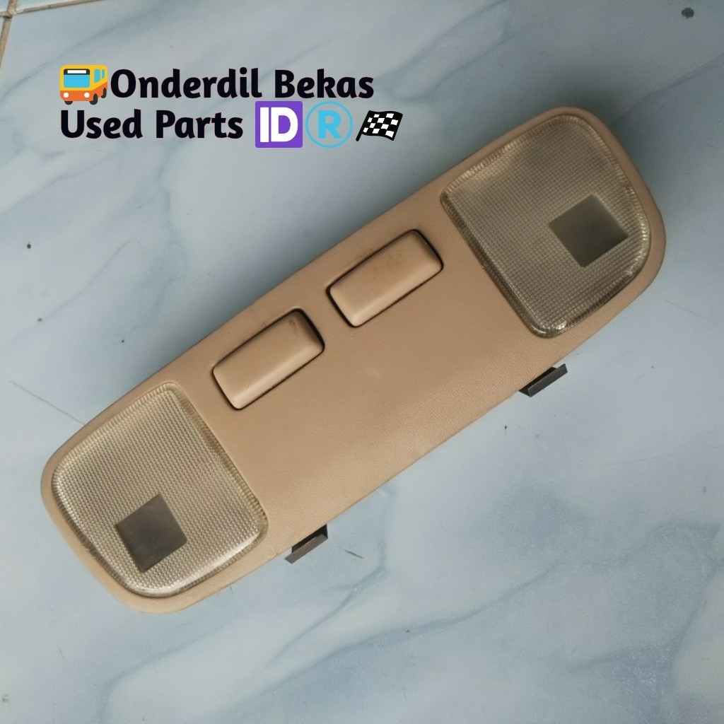 ไฟห้องโดยสารหน้า Toyota Camry 2000 xv20