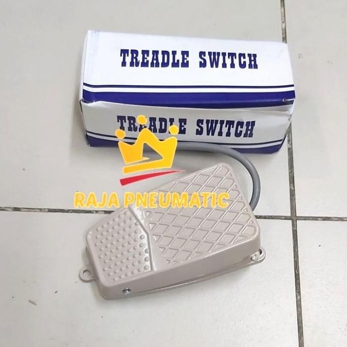 สวิตช์ไฟฟ้า FOOT SWITCH READLE FS-2 / TFS-2