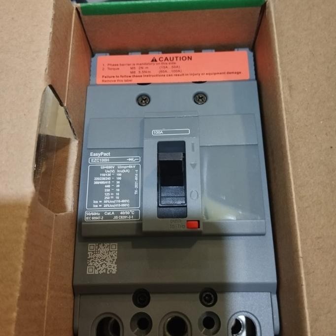 จัดส่งฟรี - MCCB EZC100F 3p 100a 10ka EZC100F3100 EZC100