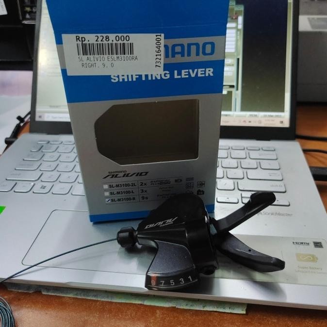 SHIFTER SL Alivio 3 x 9 สปีด M3100 Shifter R/L กล่องเดิม