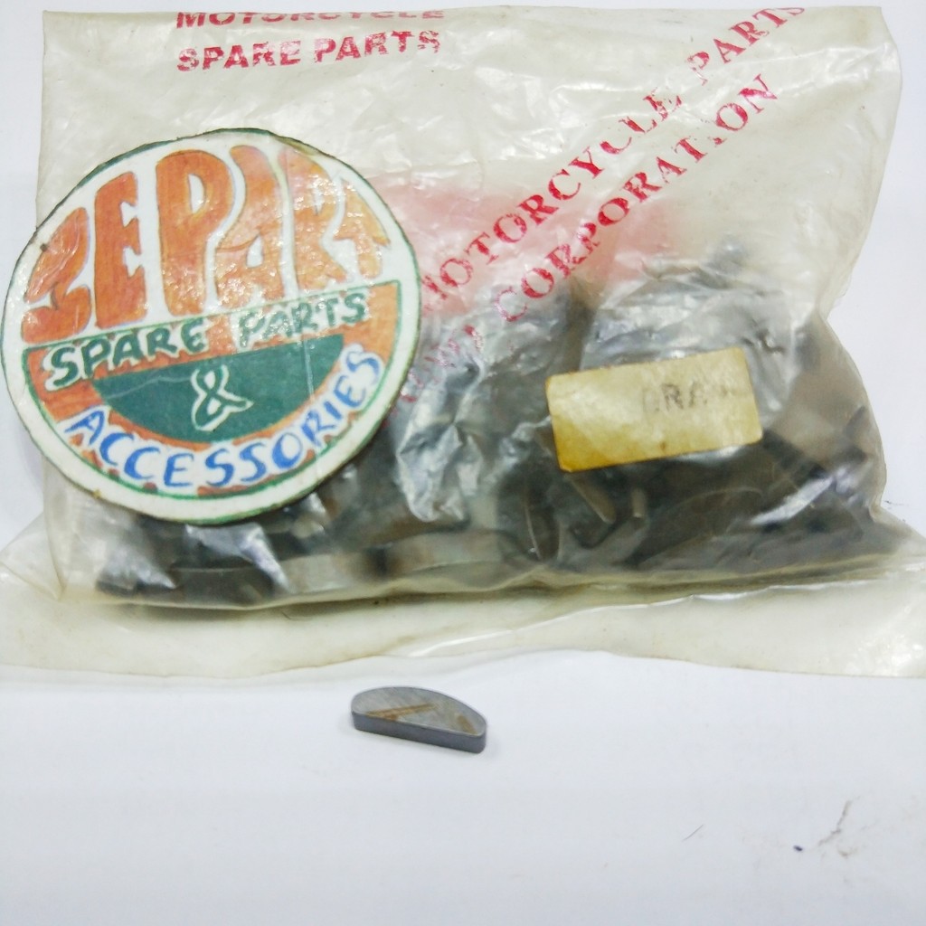 Spi Magnet Supra Grand C70 Karisma GL Pro Spie Magnet Limited Item Rare Item Classic Motorcycle อะไห