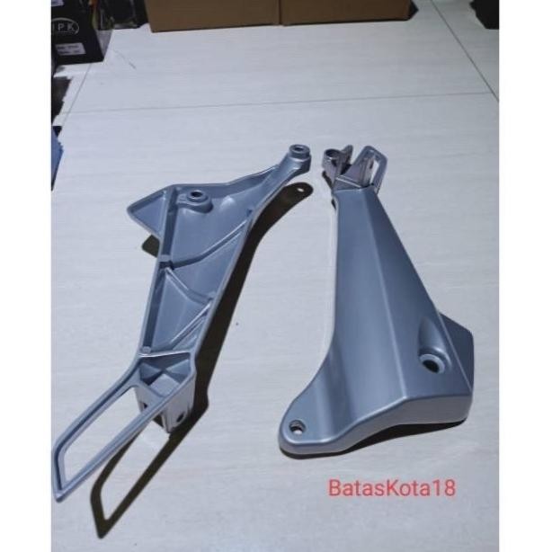 Karisma-Karisma X ด้านหลัง Step Pangkon Step Mount