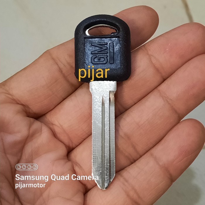 คอลัมน์ซ้าย Key Blank Blind Raw Material Gm Opel Chevrolet Blazer Rare Item
