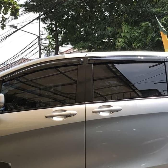 HONDA FREED SLIM MODEL รถน้ํา