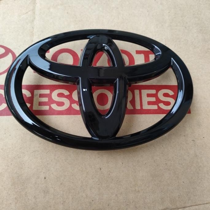 ด้านหน้า SYMBOL โลโก้ INNOVA YARIS VIOS ETIOS 14CMX9.5CM สีดํา GLOSSY