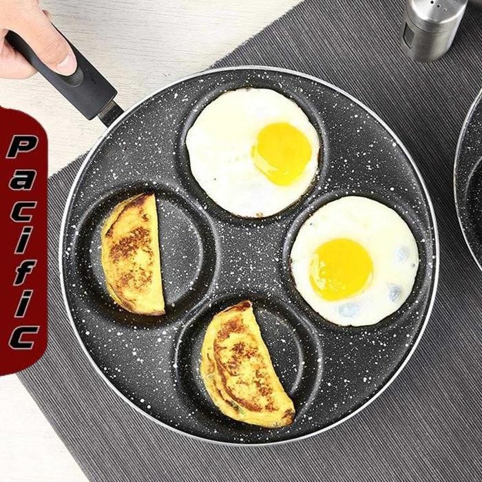 กระทะเทฟล่อน Egg Omlet กระทะทรงกลมมัลติฟังก์ชั่น 4 หลุม Non-Stick