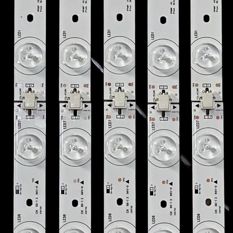 TOSHIBA แบ็คไลท์ทีวี 40 นิ้ว 40PU200EJ 40PB200EJ