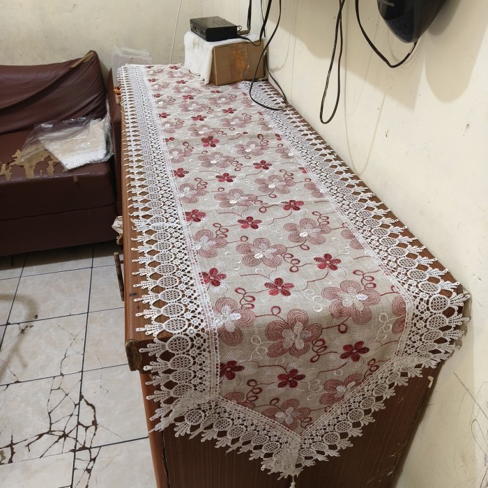 LONG TABLE CLOTH/TABLE RUNNER 40 X 180 CM IMPORTED LACE