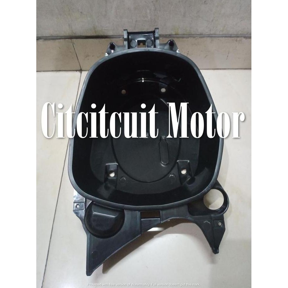 Narita-Box กระเป๋าเดินทาง Vario Techno 110 (ที่วางหมวกกันน็อค) อุปกรณ์มอเตอร์ไซค์