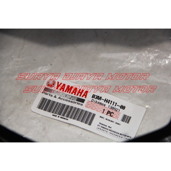 ฝาครอบไฟหน้า B3M1 Wr155 B3M-H411-00 สีดํา Original Rare