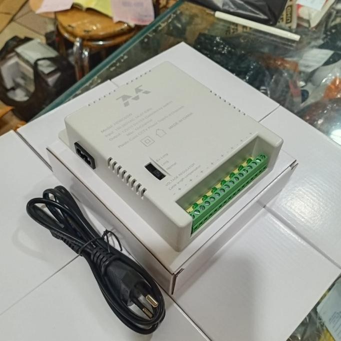 Switching 8Ch Power Supply Adapter