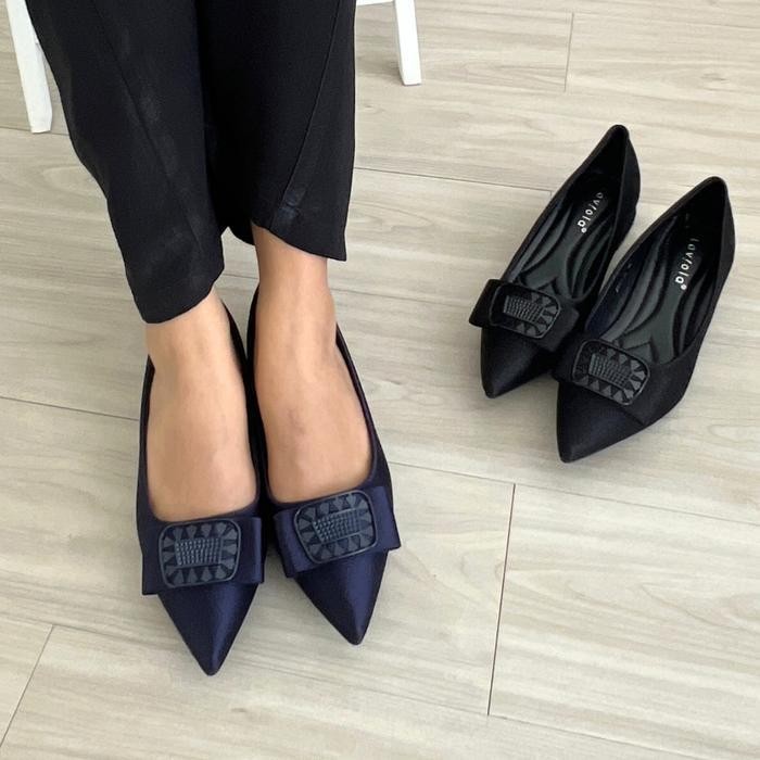 Laviola 2981 Ffs - รองเท้าโลฟเฟอร์สีดําและกรมท่าสําหรับผู้หญิง