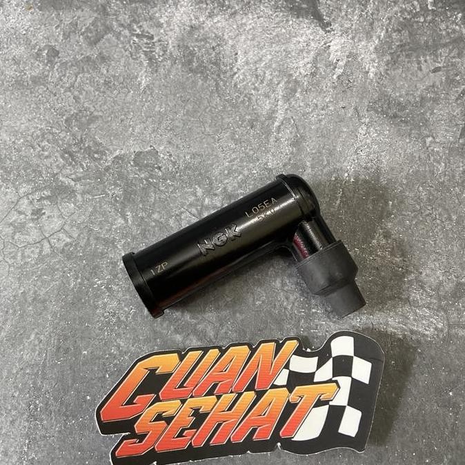 ท่อหัวเทียน / ฝาหัวเทียน Vespa S LX 2V 3V Piaggio Zip