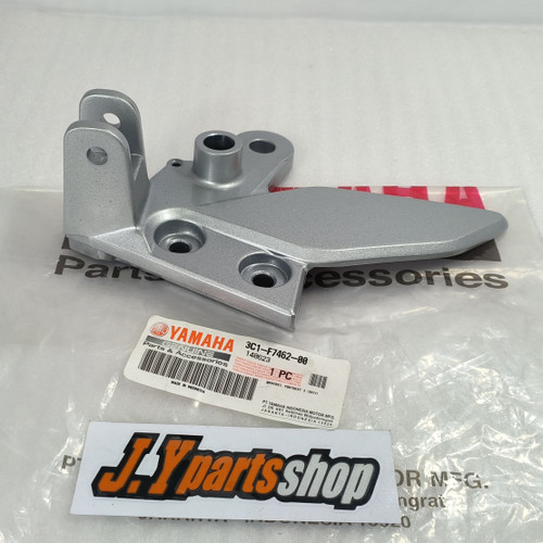 Original ด้านหน้าขวาเท้า Step Mount Iron สําหรับ Vixion เก่า 3C1-F7462-00 Rare Item