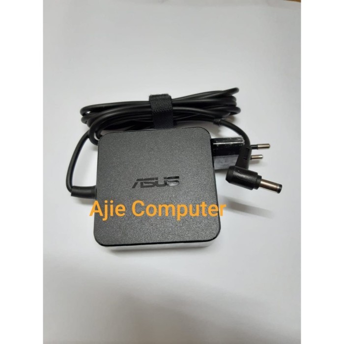 อะแดปเตอร์ชาร์จ Asus W15-065N1B 19V 3.42A 4.0x1.35mm ของแท้