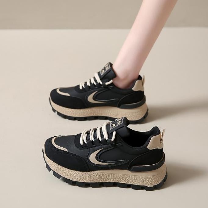 DV102 >> koii รองเท้าผ้าใบลําลองผู้หญิง รองเท้าลําลอง สปอร์ต