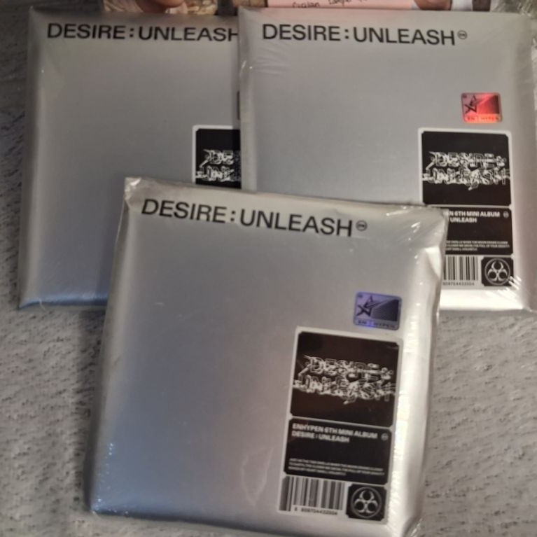 ENHYPEN:อัลบั้มขนาดเล็ก 6 ปี DESIRE UNLEASH WEVERSE VER ENGENE VER VINYL VER