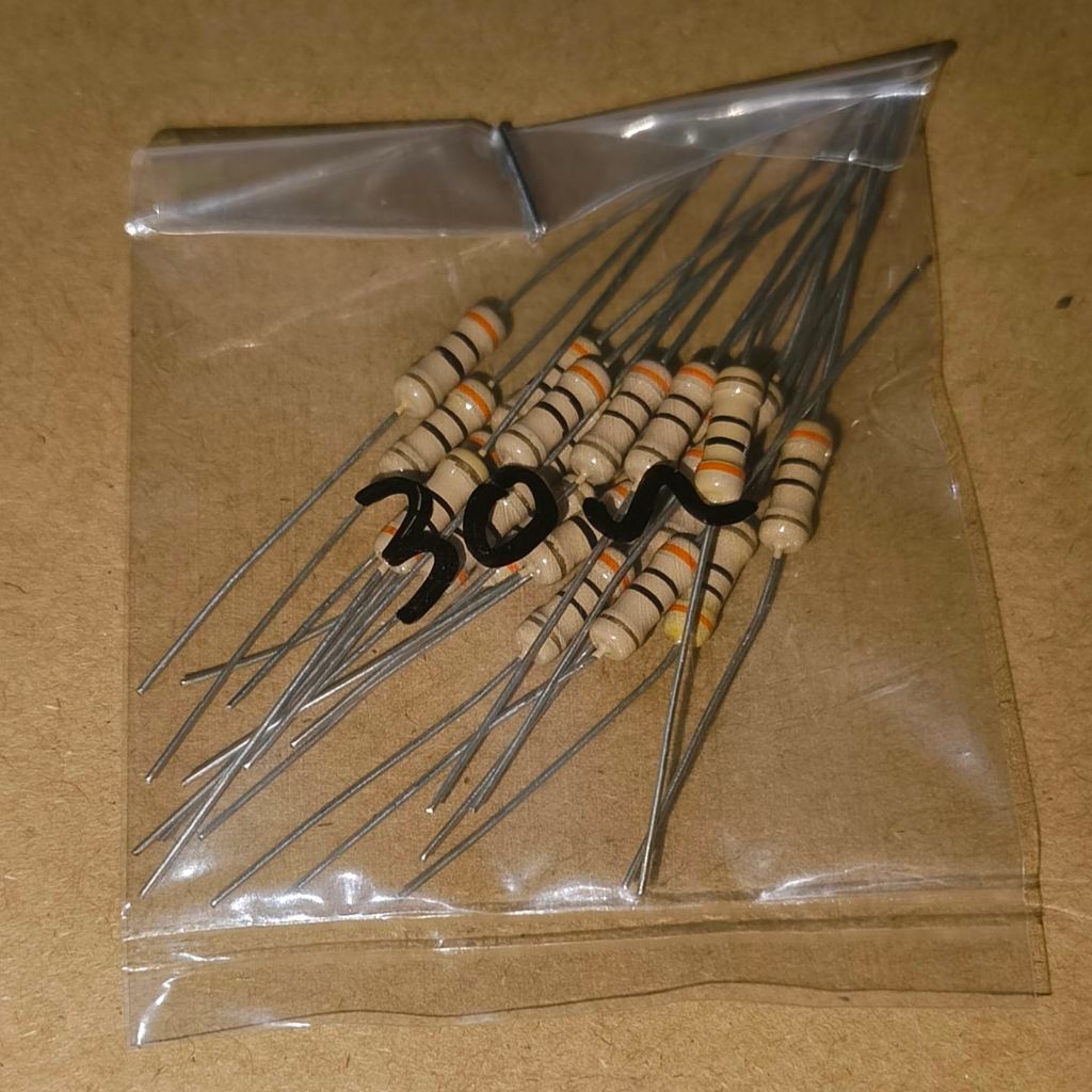 R 30 Ohm 0.5W 30R 0.5 Watt 5 Percent Resistor 20 ชิ้น