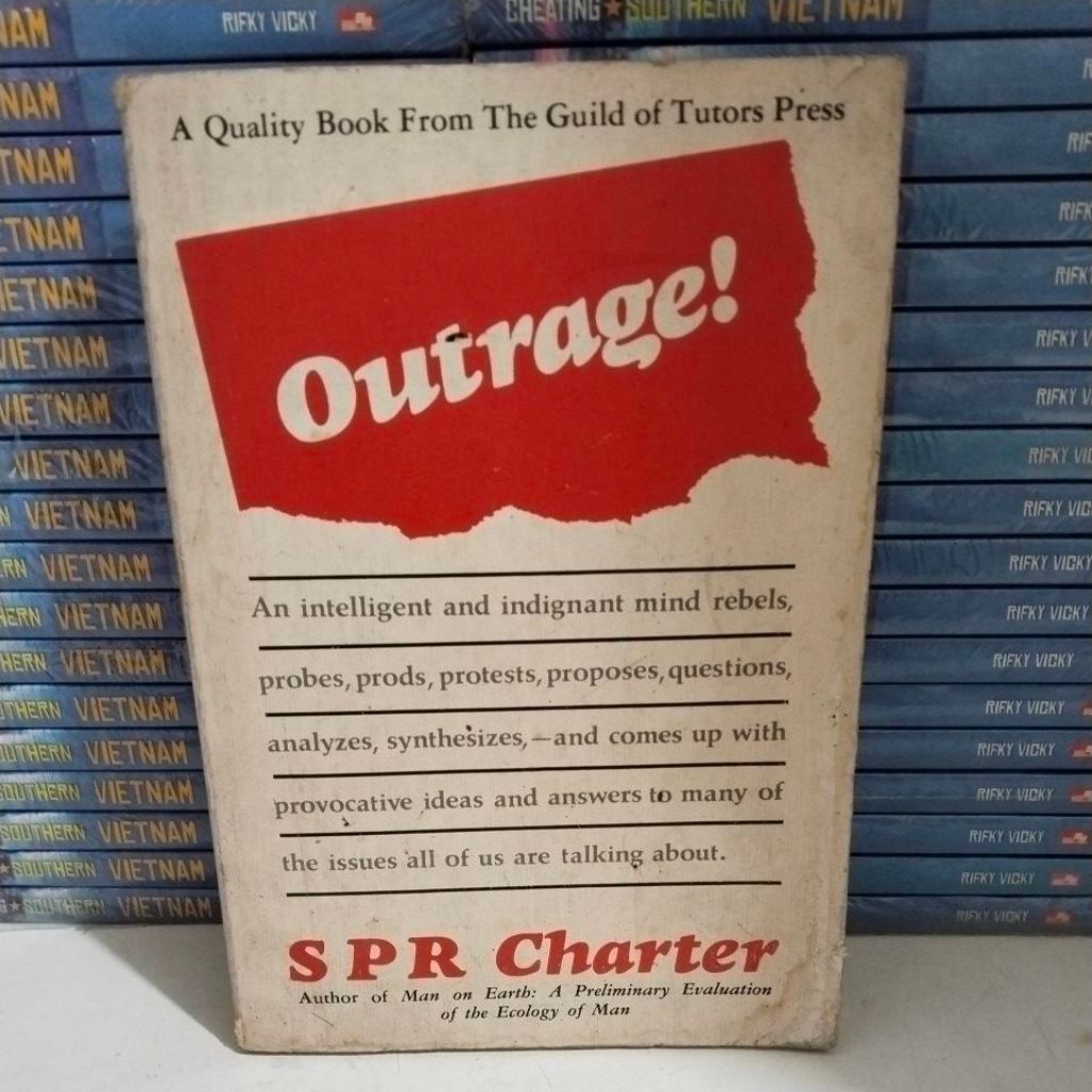 หนังสือต้นฉบับ - SPRO CHARTER OUTRAGE
