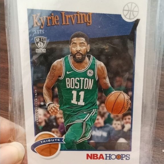 KYRIE IRVING HOOPS 2019-20PANINI