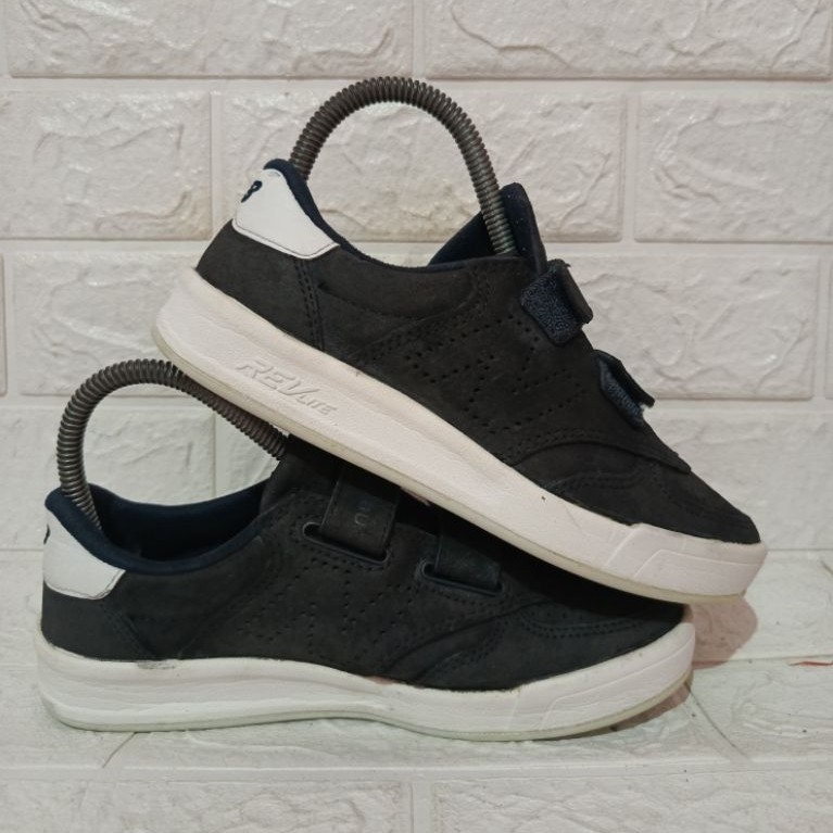 Nรองเท้าผ้าใบ B4|4nc Hi 300 Velcro สีดํา สีขาว ไซส์ - 36