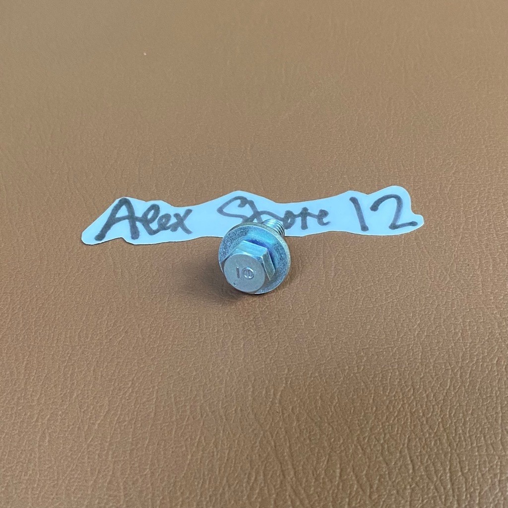 PATENT RING CAP BOLT M8x18 KEY 12 ORIGINAL PITCH 125