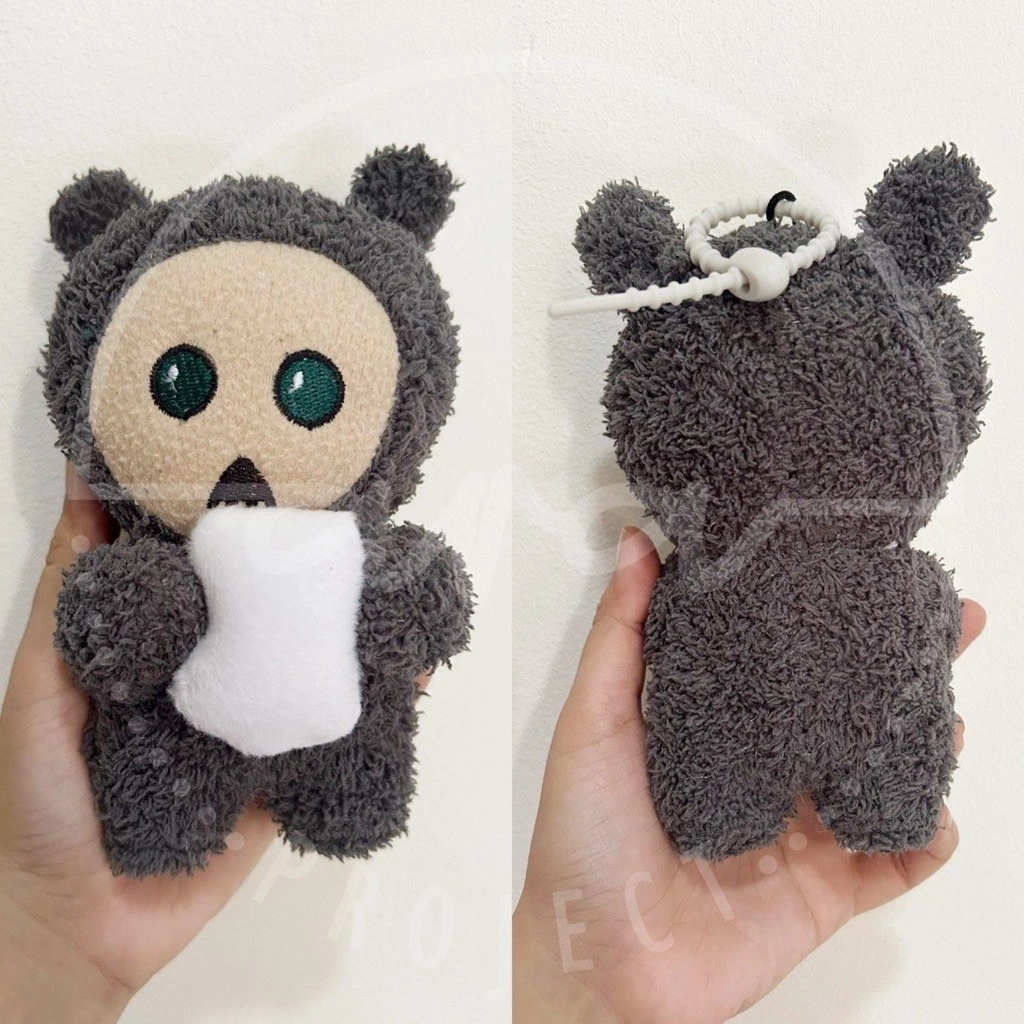 กระเป๋า CHARM PLUSHIE GGEOMEOKSALI THE EAST PALACE