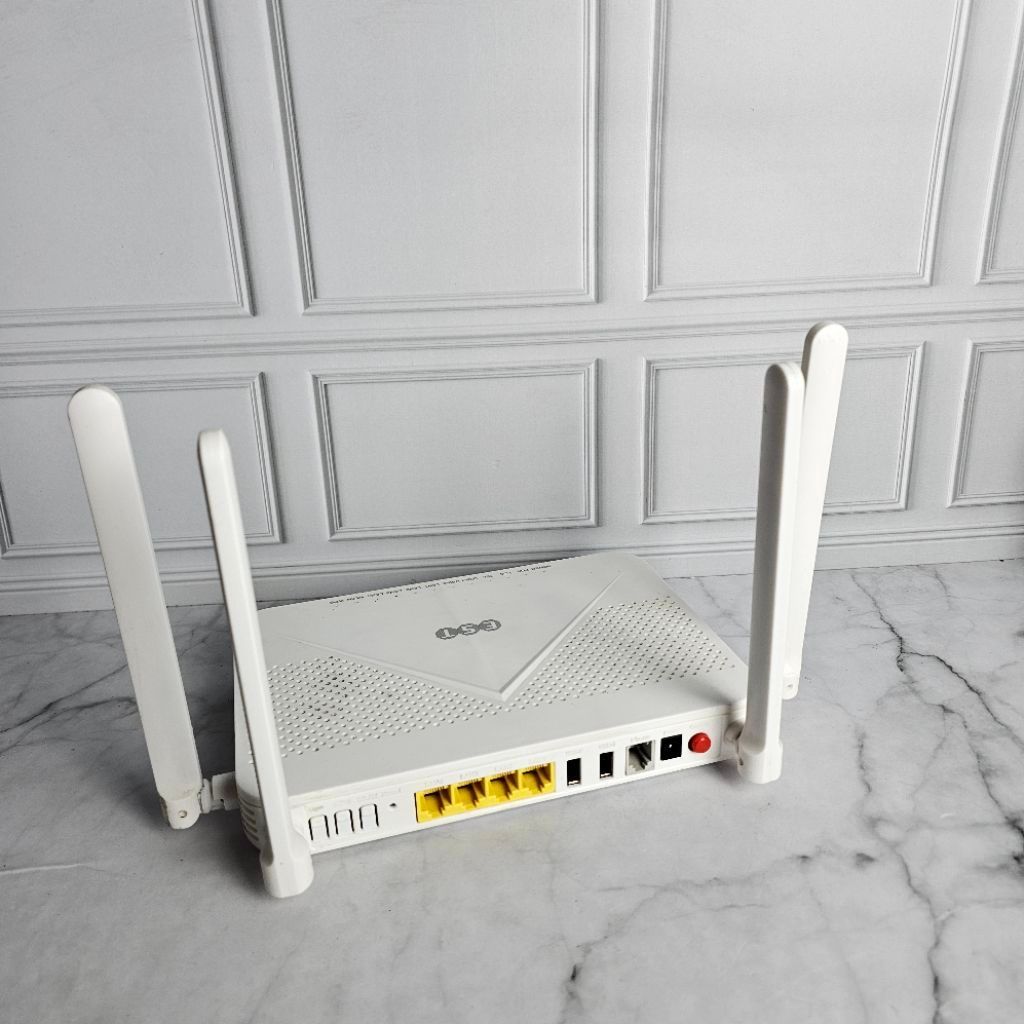 XPON ONT HG6821M 4GE+1TEL+2USB+AC WIFI DUAL SSID ACCESS POINT