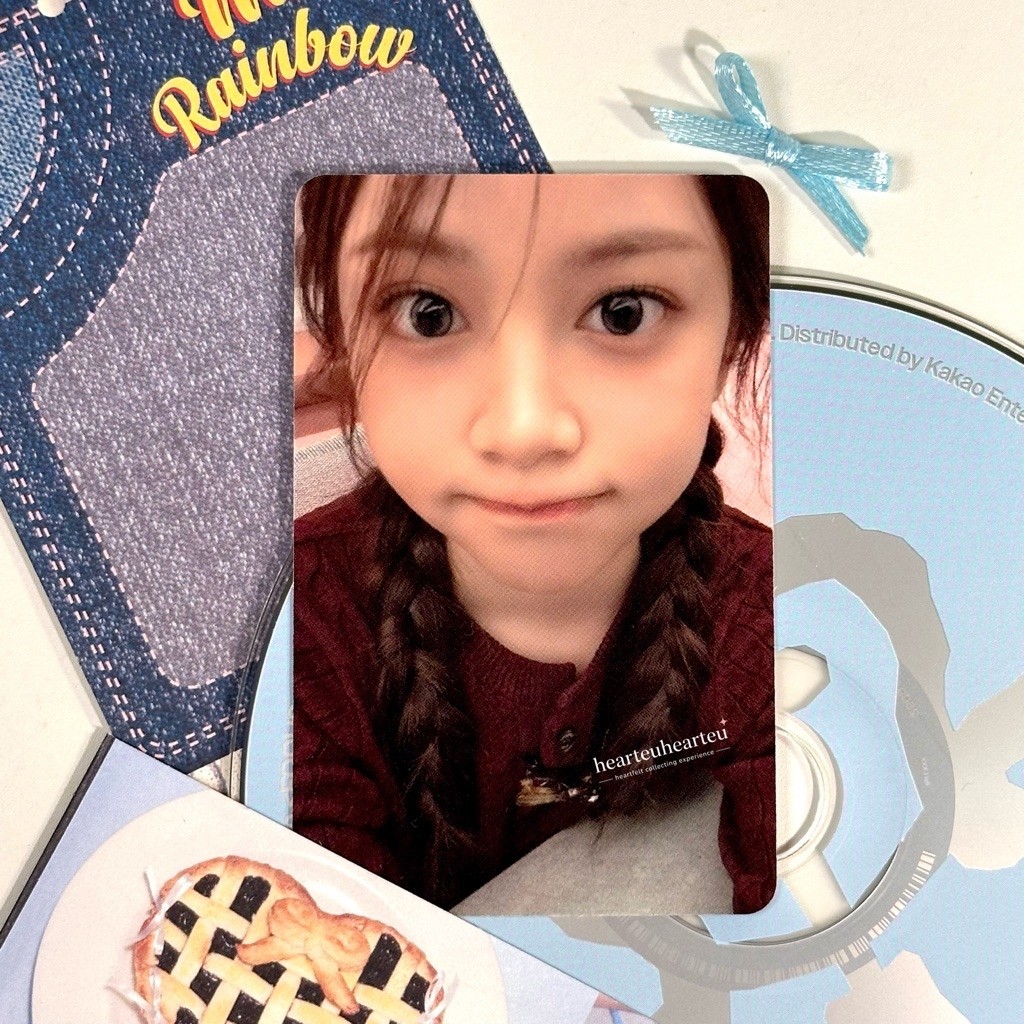Hearteuhearteu HEARTS2HEARTS Carmen Official Photocard จาก POB Apple Music VCE ยุคโฟกัส (pc ofc h2h 