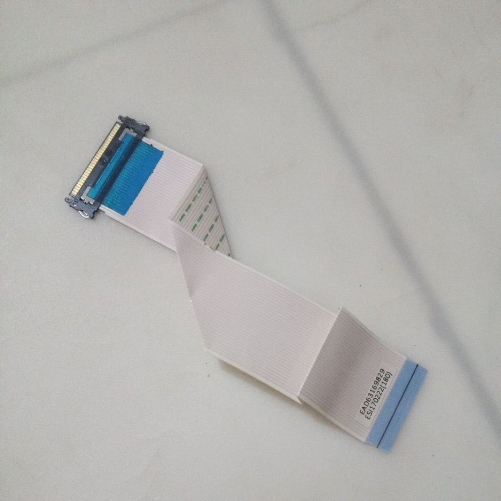 สายยืดหยุ่น LVDS สายยืดหยุ่นมอนิเตอร์ LG 19M38A-B