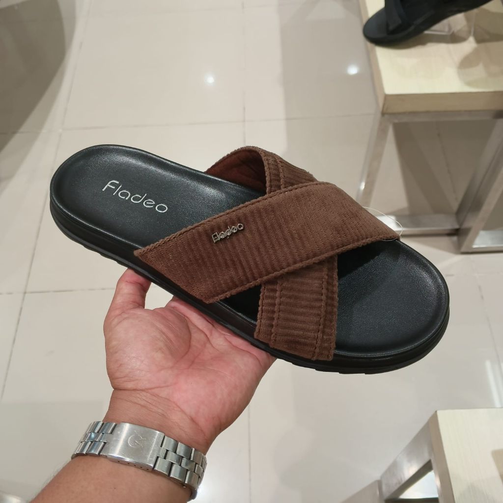รองเท้าแตะผู้ชาย FLADEO ORIGINAL CROSS STRAP