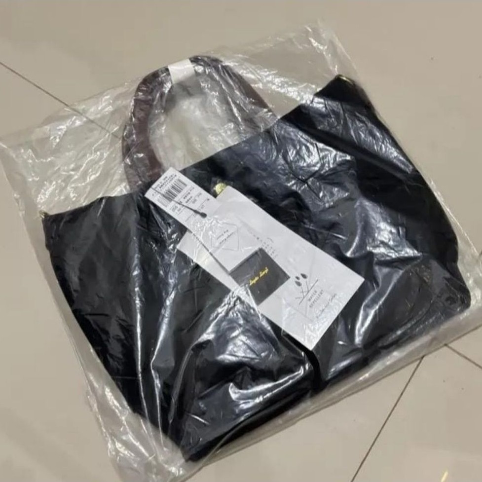 กระเป๋าจอง Legato largo