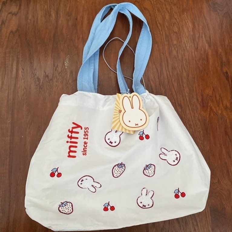 กระเป๋าโท้ต Miffy / กระเป๋าร่มชูชีพ Miffy